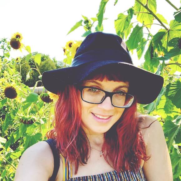 Meet your Posher, Thomasina - Picture 1 of 1